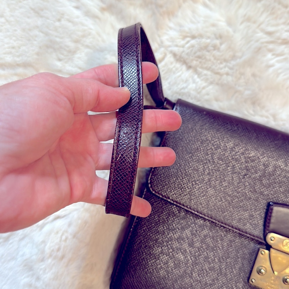 AUTHENTIC VINTAGE LOUIS VUITTON BURGUNDY CLUTCH - Picture 4 of 11